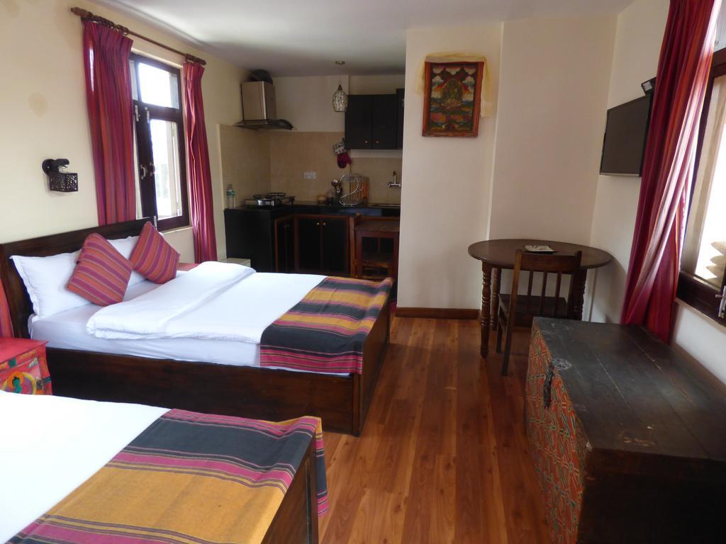 Hotel Mi Casa Katmandu Dış mekan fotoğraf